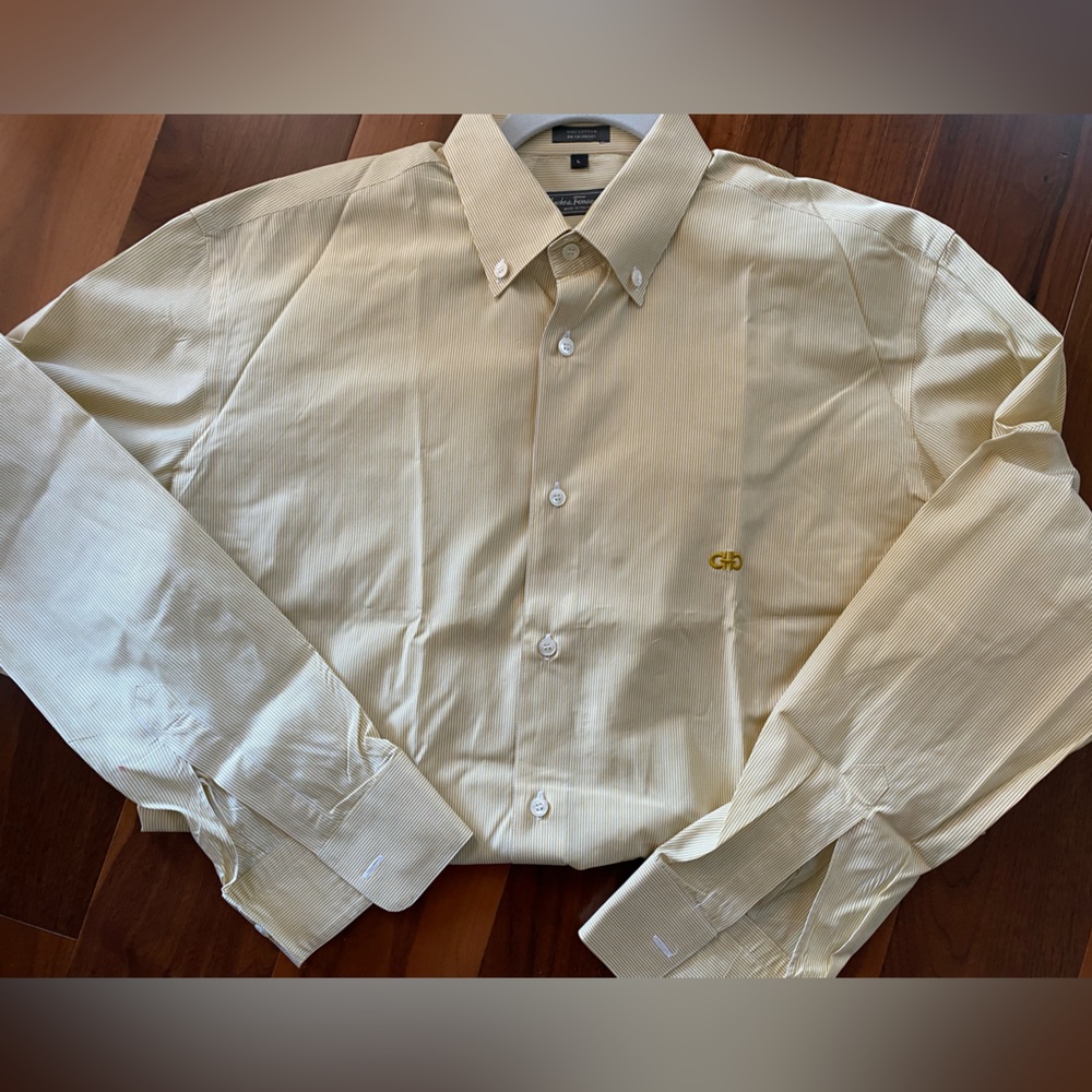Shirt - Picture 3 of 5